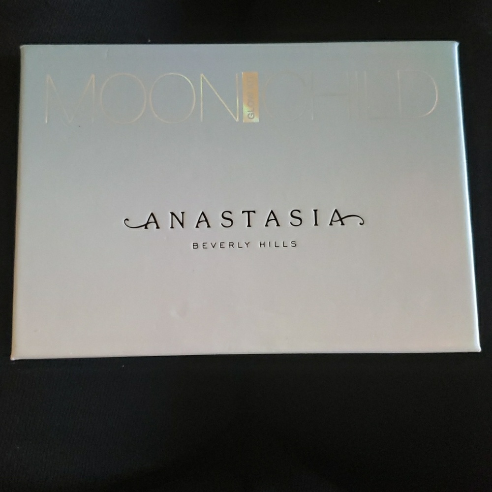 Anastasia Moon Child Glow Kit